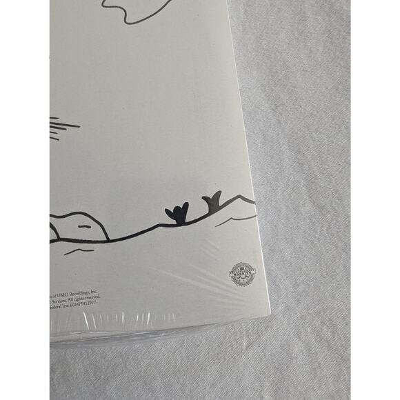 Gigi Perez Signed Sailor Song Cover 7” Vinyl Sealed Brand New Full Signature - Picture 4 of 12